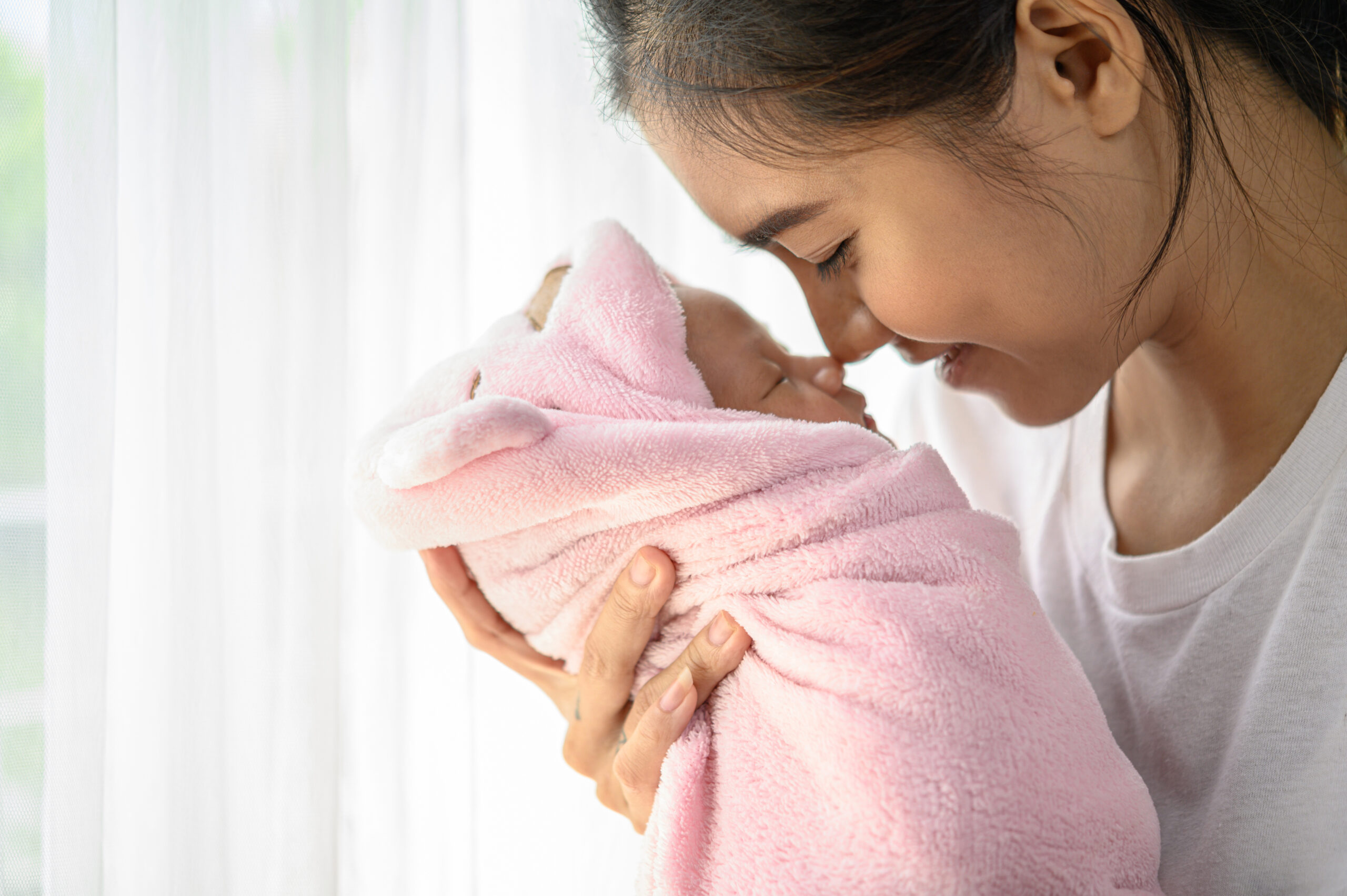 Newborn Care - What Family Needs To Know - Savera Child Clinic